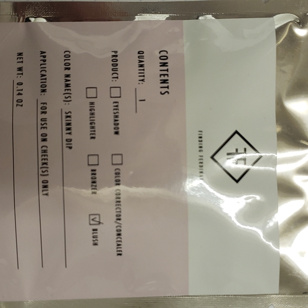 Makeup Lot - Picture 6 of 10